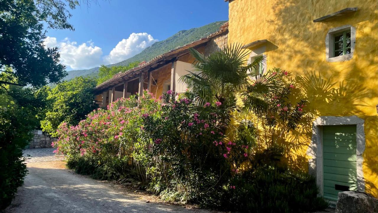 Hotel Village Balatura - Exclusive Veggie Tribalj  Eksteriør bilde
